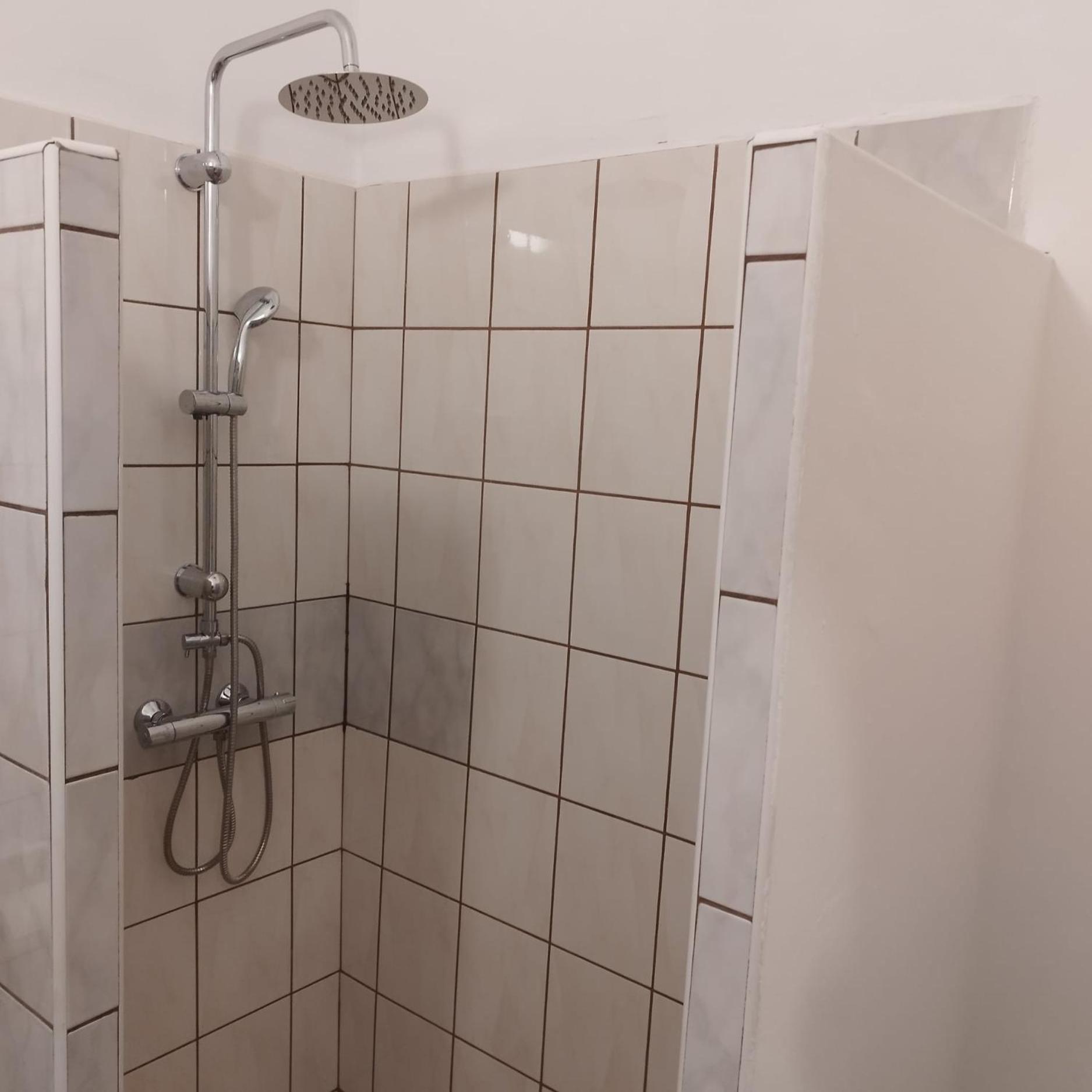 Zöldkapus Vendégház Fony Esterno foto