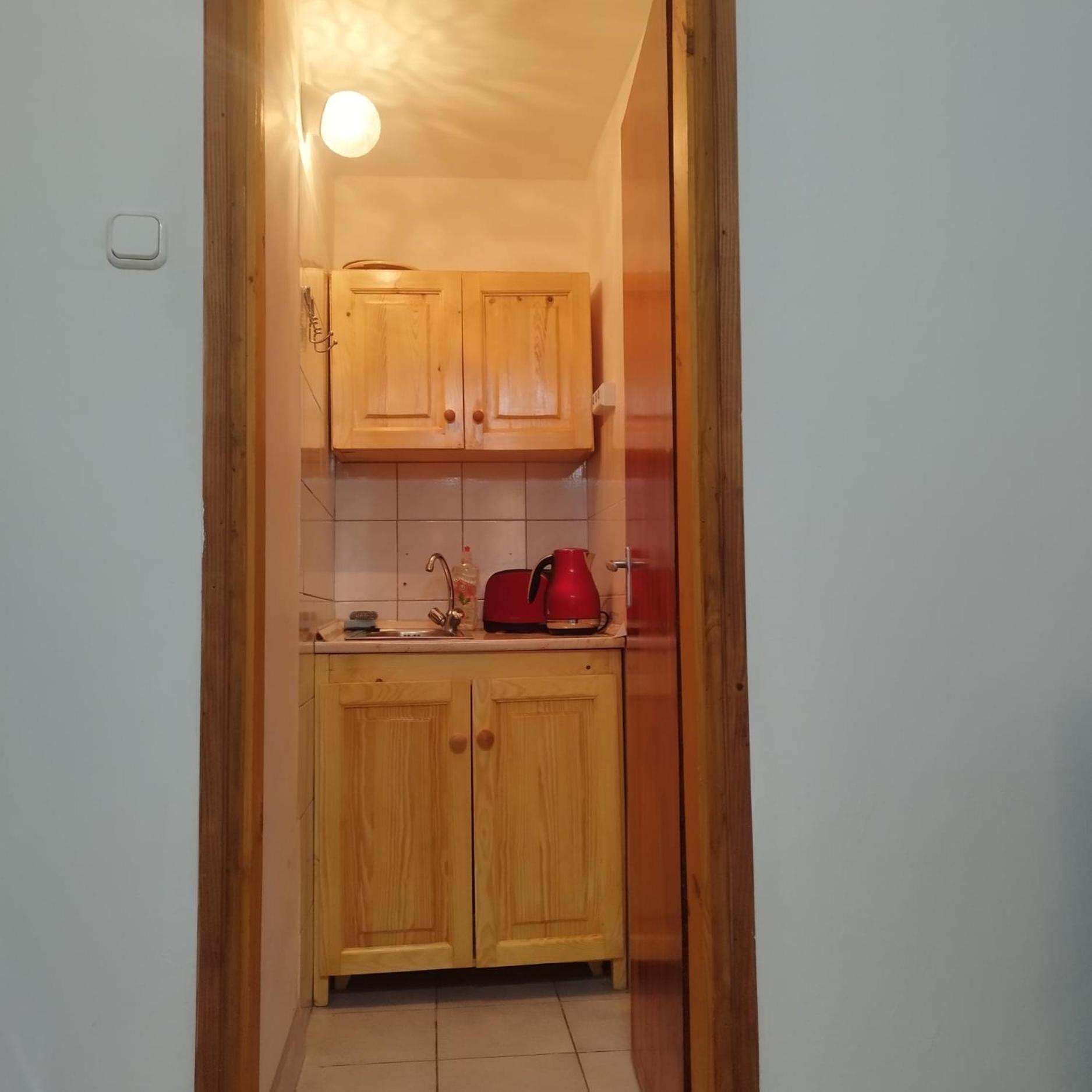 Zöldkapus Vendégház Fony Esterno foto